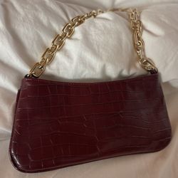 Small Shoulder Bag With Gold Chain