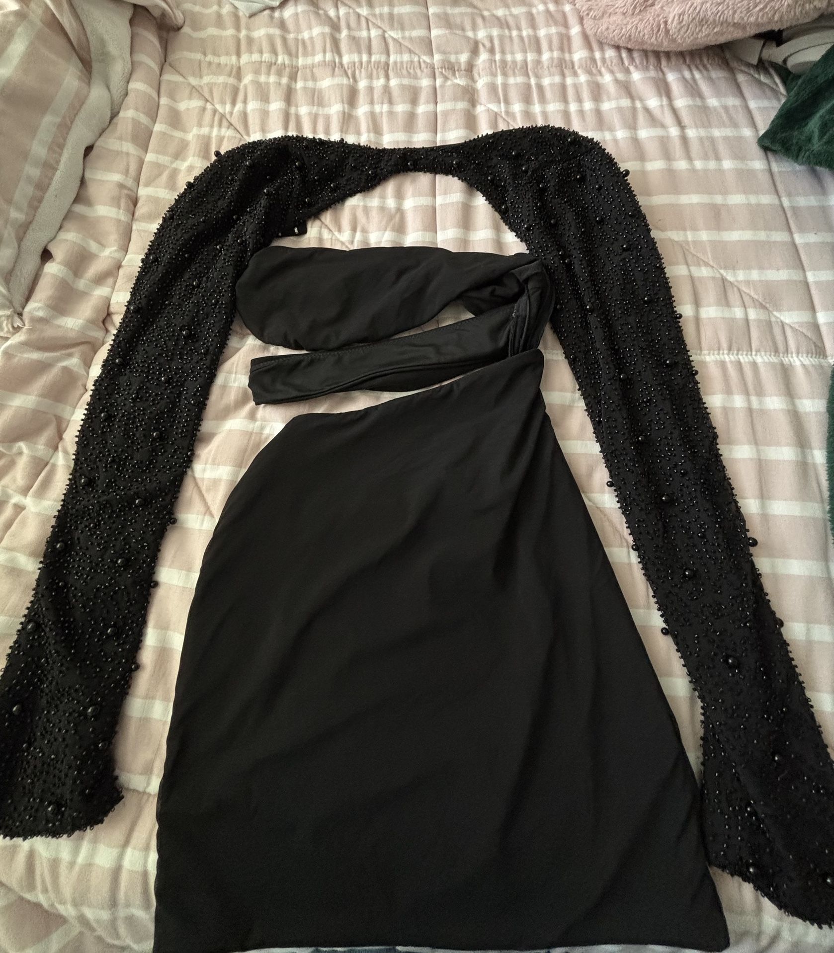 Embellished Long Sleeve Cut Out Mini Dress in Black