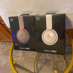 Beats Solo Pro Headphones