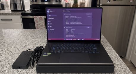 ASUS ROG Zephyrus G16 16" Core Ultra 9 185H 16GB RTX 4070 1TB SSD GU605