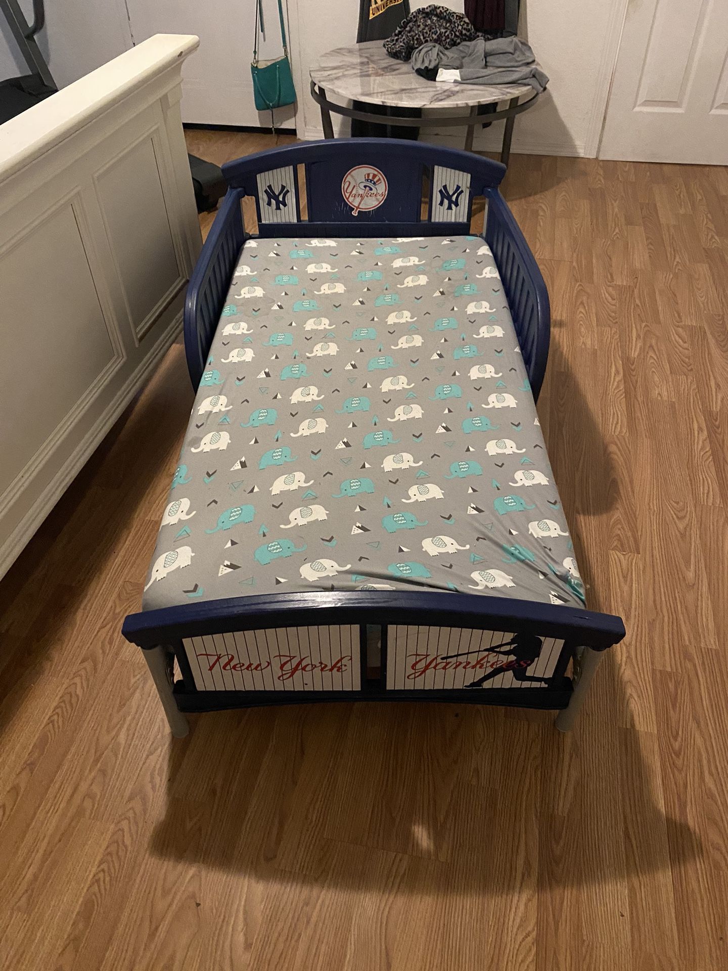 Yankee Toddler Bed With Mattress