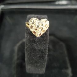 10KT 💛HEART NUGGET