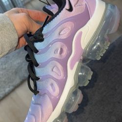 VaporMax Plus (Lilac University Blue Gradient )