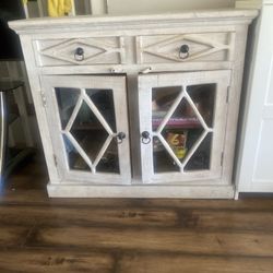 Lovely piece of furniture Make Me Offer 