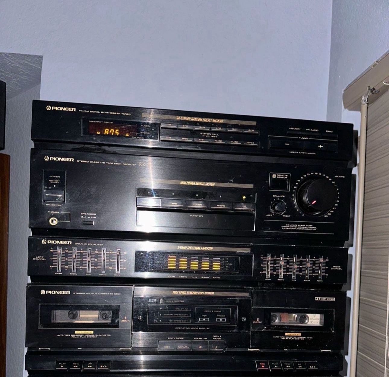 Pioneer Radio Receiver RX - 721 Cassette Free CD Player Free Speakers Kenwood