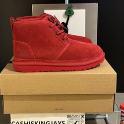 UGG Neumel Boot Samba Red (Kids) Size 5y Meet Ups at Durango Casino 🎰 or IKEA 