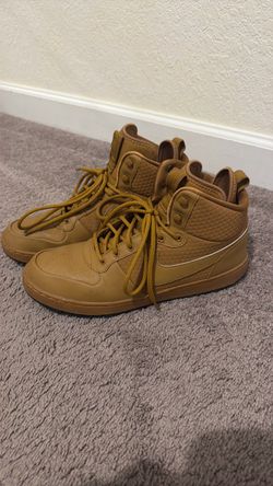 Nike Mens Court Borough Mid Winter High Neck Trainer