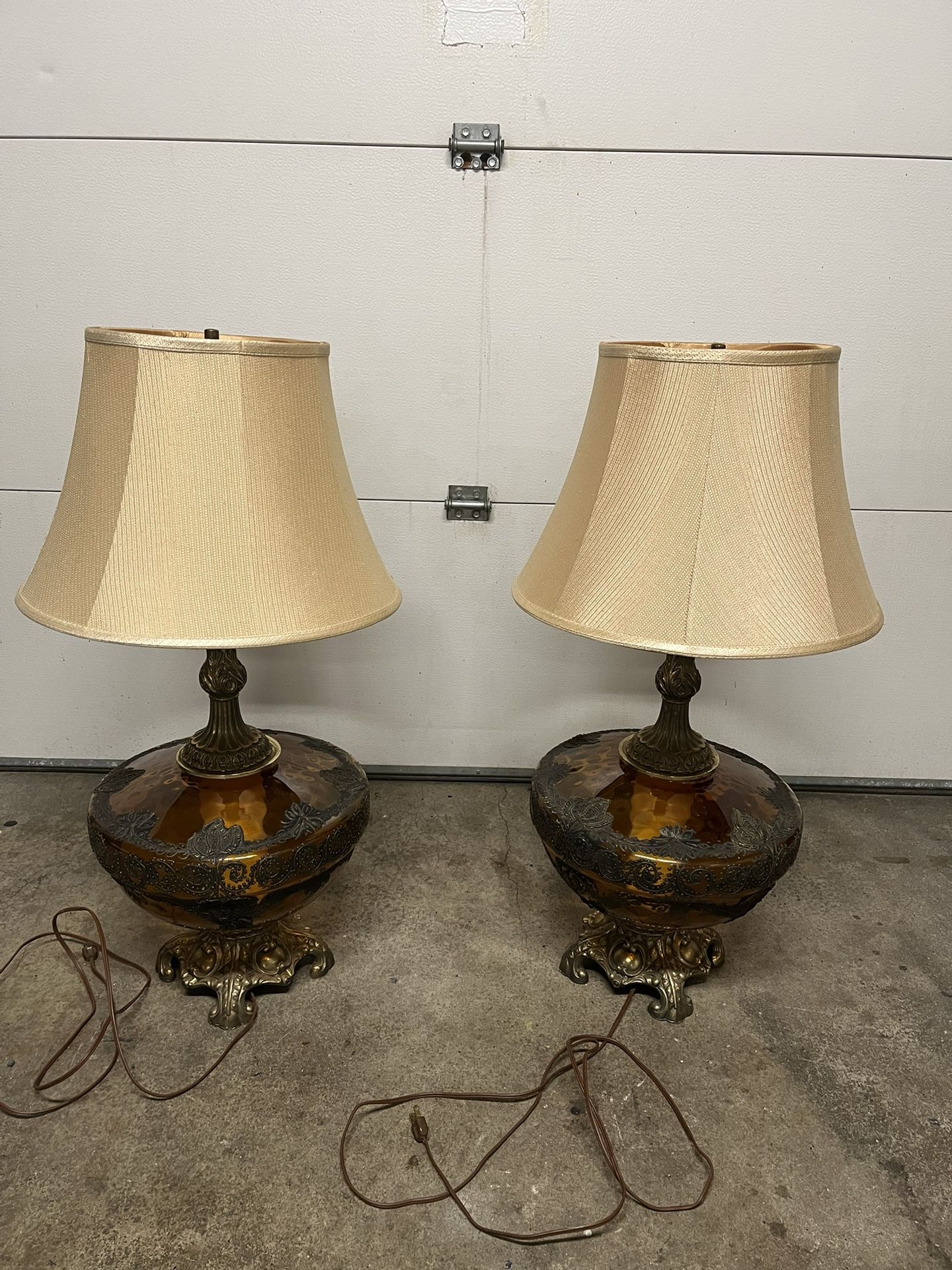 GORGEOUS MID-CENTURY MOD AMBER OPTIC GLASS GLOBE HOLLYWOOD REGENCY TABLE LAMPS