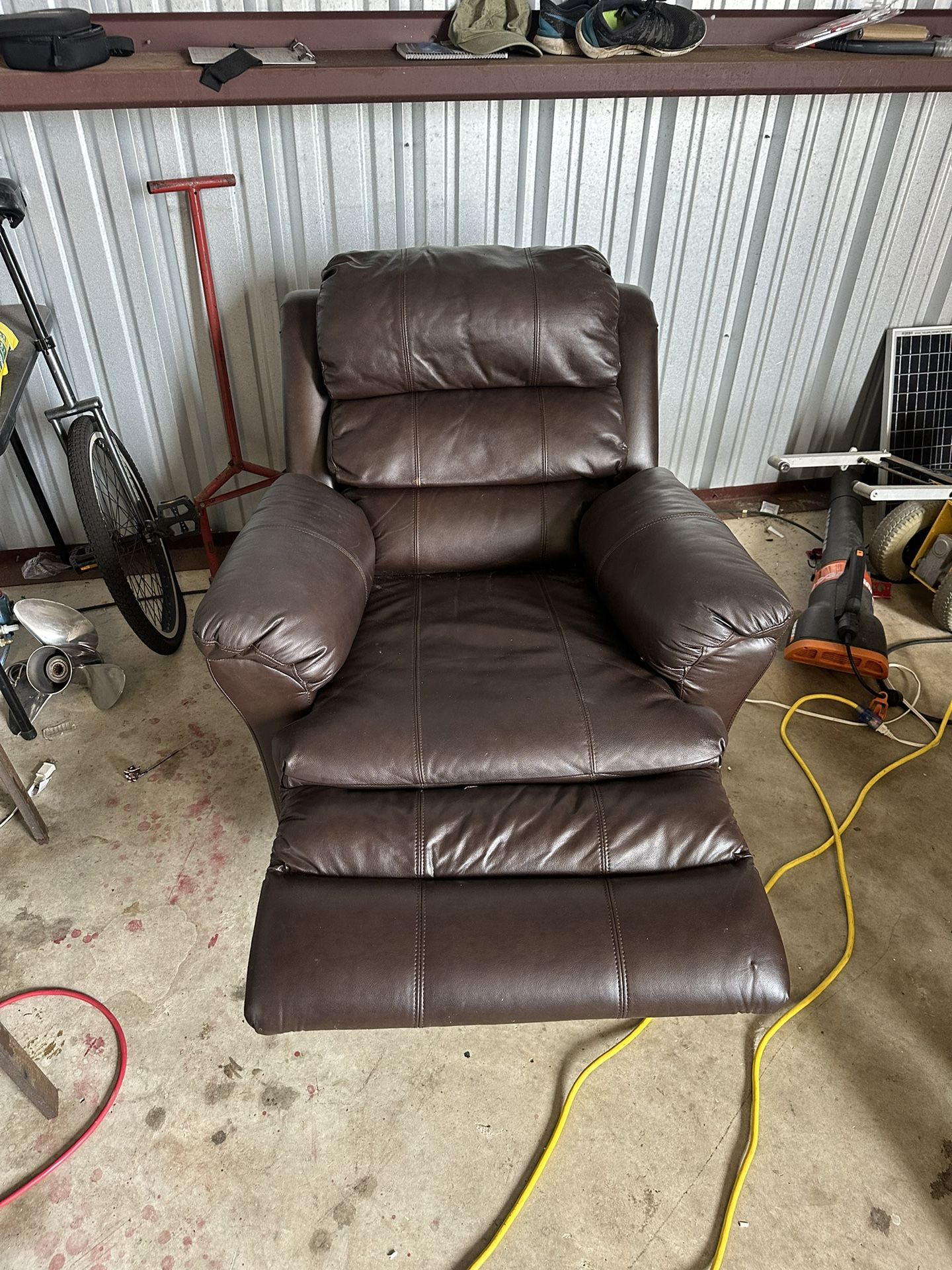 Couch And Lazy Boy Electric Recliner