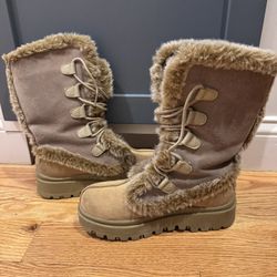 Skechers Snow Boots - Womens Size 6.5