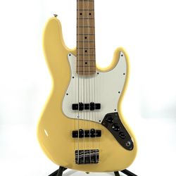 Fender Player Jazz Bass with Maple Fretboard 2021 - Buttercream