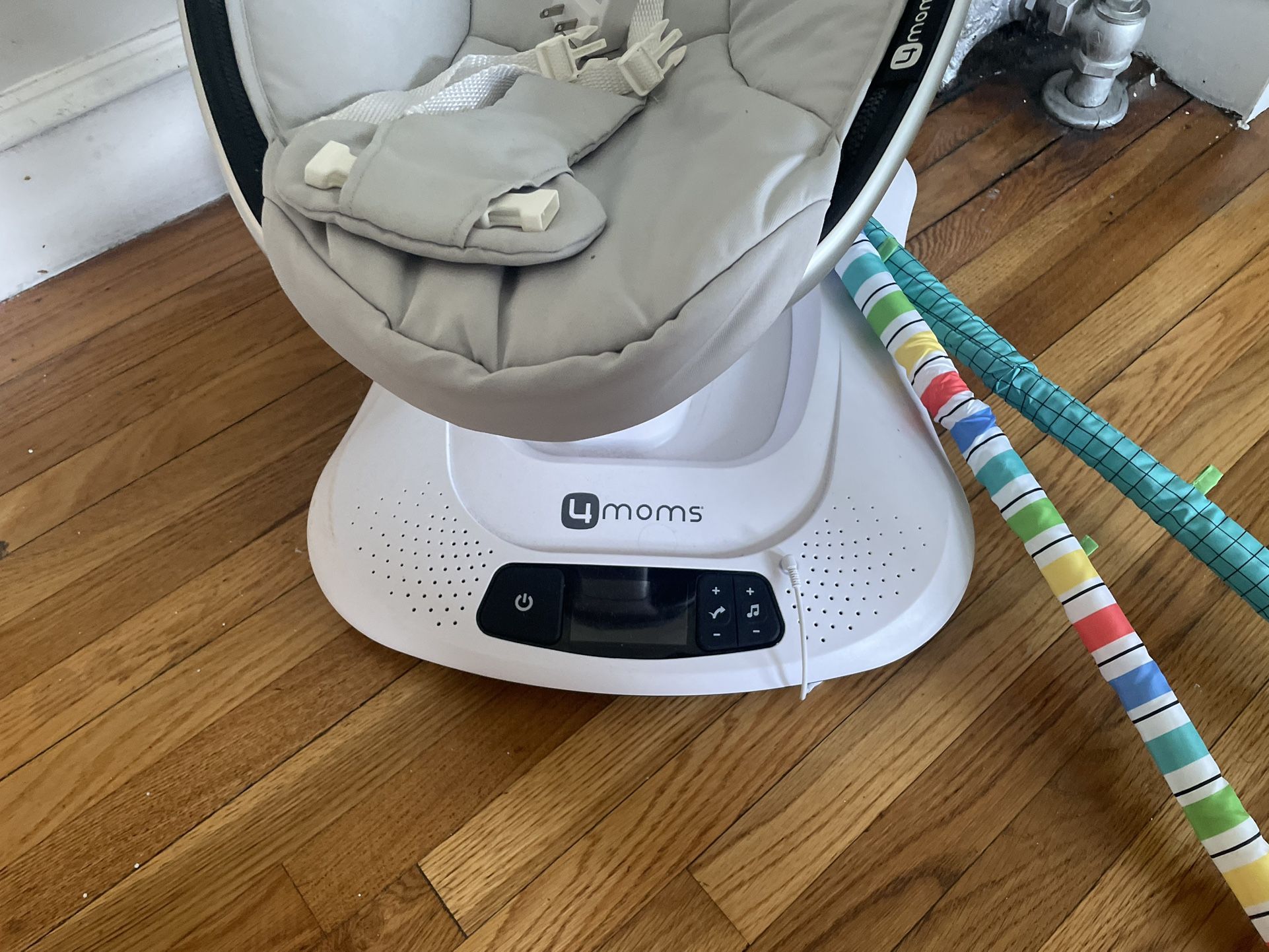Umom Swing