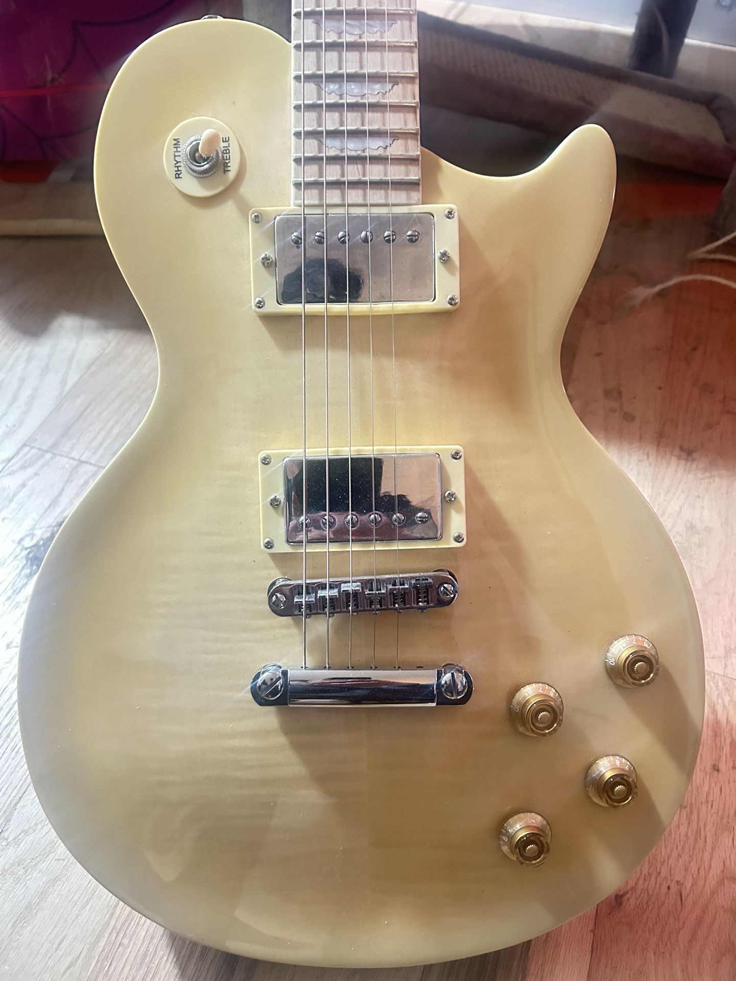 Keith Urban Light The Fuse Electric Guitar NICE