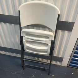 Foldable chair