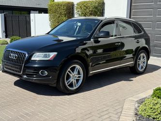 Premium plus. 2015 Audi q5 suv. Premium plus. One owner.