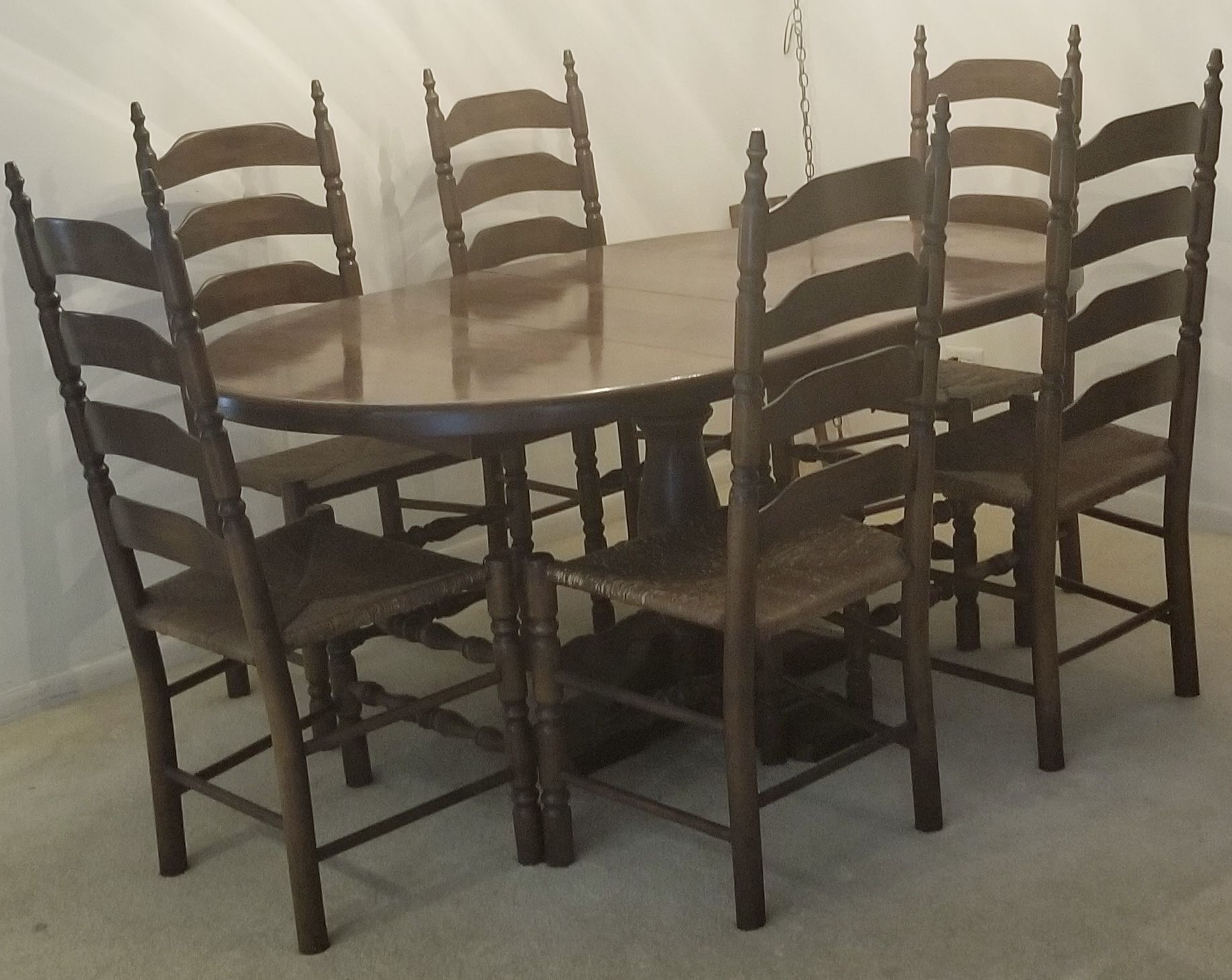 Or Best offer! Vintage 1960’s Ethan Allen “Old Tavern” Style Pine Single Pedestal Round Dining Table with 2 Leaves And Support Legs