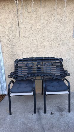 NEW 2025-2026 Ram 2(contact info removed) Front Grille OEM