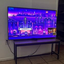 ONN TV 50” MUST GO 170 Or Make Me An Offer 