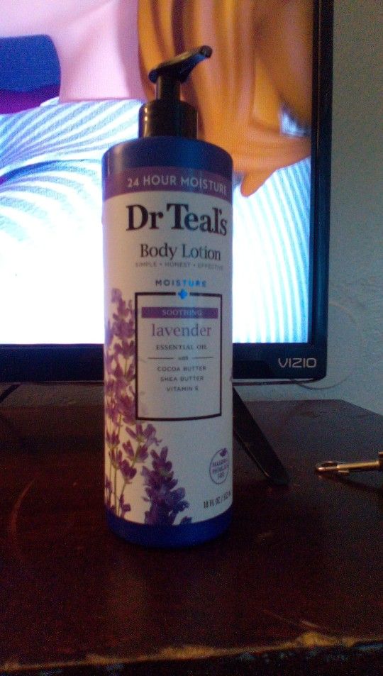 Dr Teals lavender lotion 