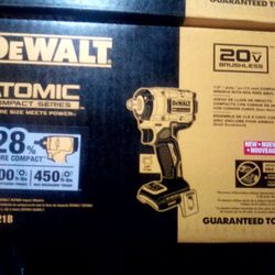 DeWalt 1/2" Compact Impact Wrench