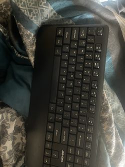 Bluetooth Keyboard 