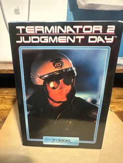 NECA Terminator 2 T-1000 Motorcycle Cop Figure