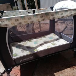 Baby Trend Lil Snooze Playard 