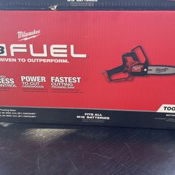 MILWAUKEE M18 FUEL    8” HATCHET  PRUNING SAW  # 3004 -20  (( Tool  Only))  Read Below 
