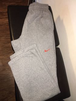 Adult small. Nike sweats. Very good condition.