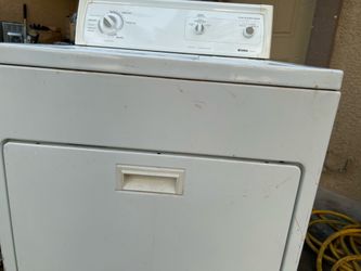 GAS DRYER