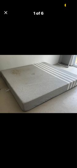 Leesa King Mattress