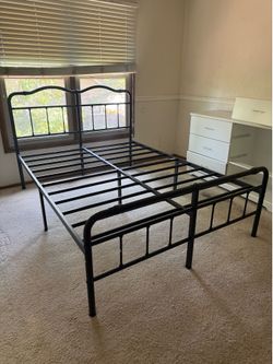 Metal Queen Bed Frame w/ Headboard & Footboard 18” Metal Platform Queen