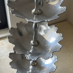 Silver 3 Tier Stand 