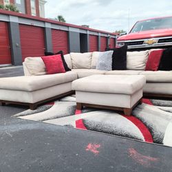 Sectional Couch and Ottoman 