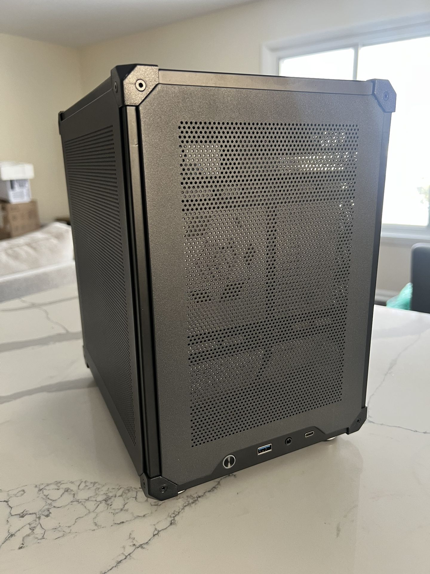 Jonsbo C6 ITX Case