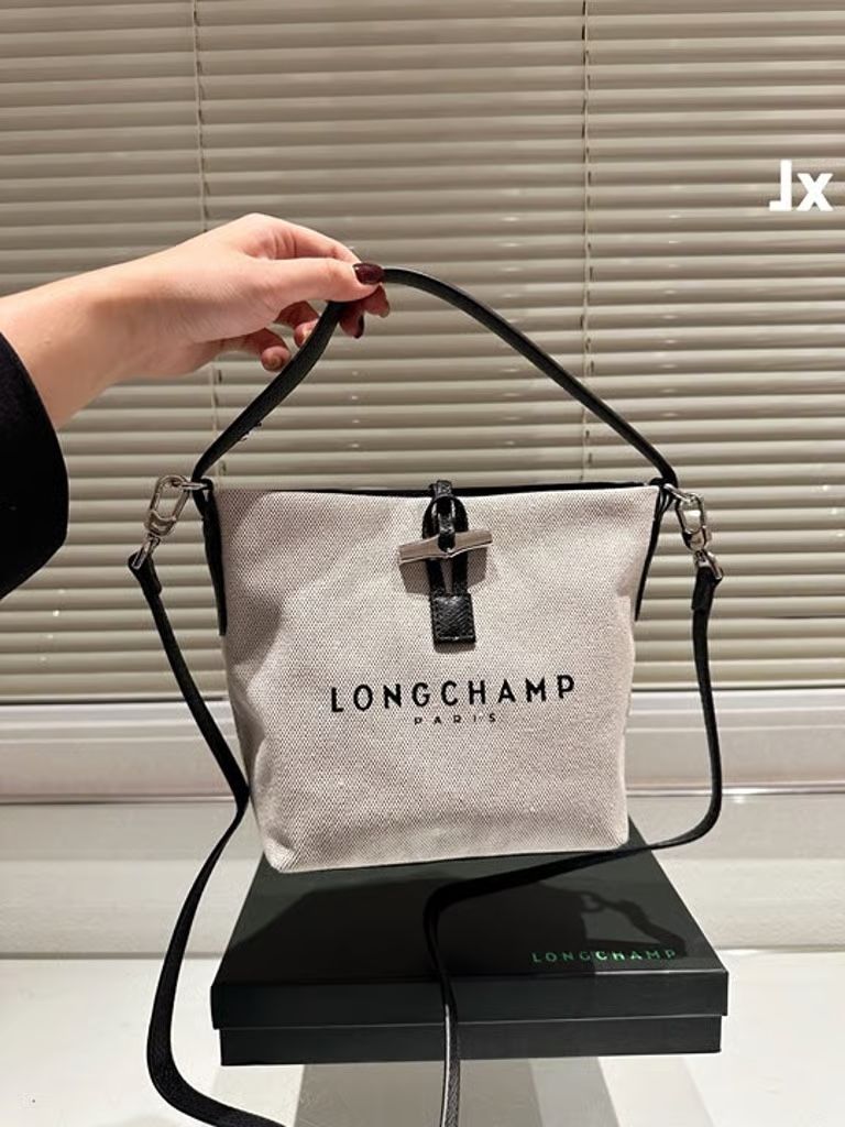 NWT Longchamp Essential Toile Large Canvas Tote bag