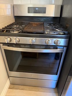 GE Profile Stainless Steel Gas Range