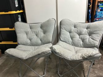 Folding cushion chairs