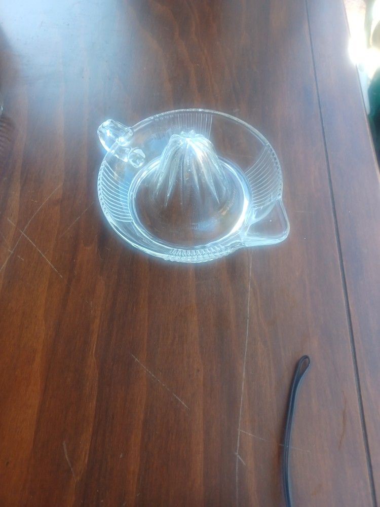 Antique Lemons Squeeze Dish