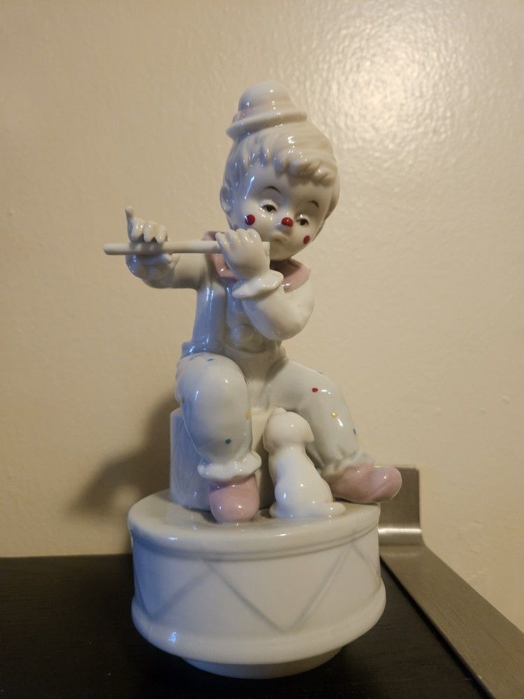 vintage porcelain clown music box,