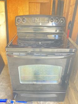 Fridge And Stove