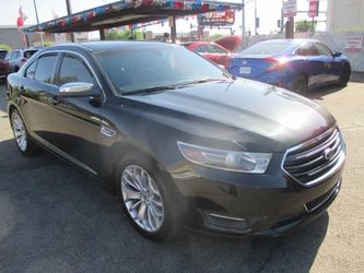 2015 Ford Taurus