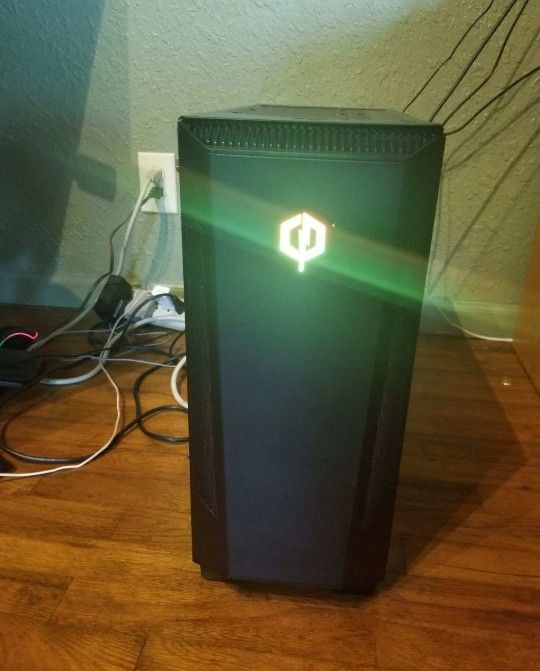 Gaming Pc (914** 580**02**07)