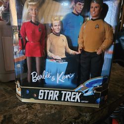 Star Trek barbie and ken