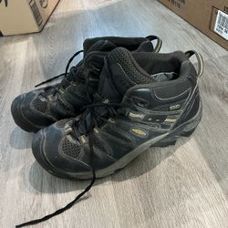 Keen Steel Toes 8.5D Mens