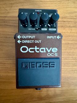 Boss Octave OC-5 mint condition
