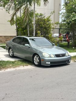 2001 Lexus GS300 | 2JZ | BC Racing Coilovers | DS18 Sound System | $4.200