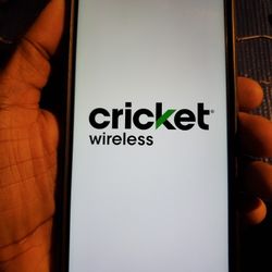 6.8" Motorola Moto G Stylus 5G 128GB At&t / Cricket carrier unlocked AirTalk / Airvoice, Gen Mobile, 4 cameras Android 11 fingerprint 2021