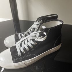 Men’s 10.5 H&M Converse-style 