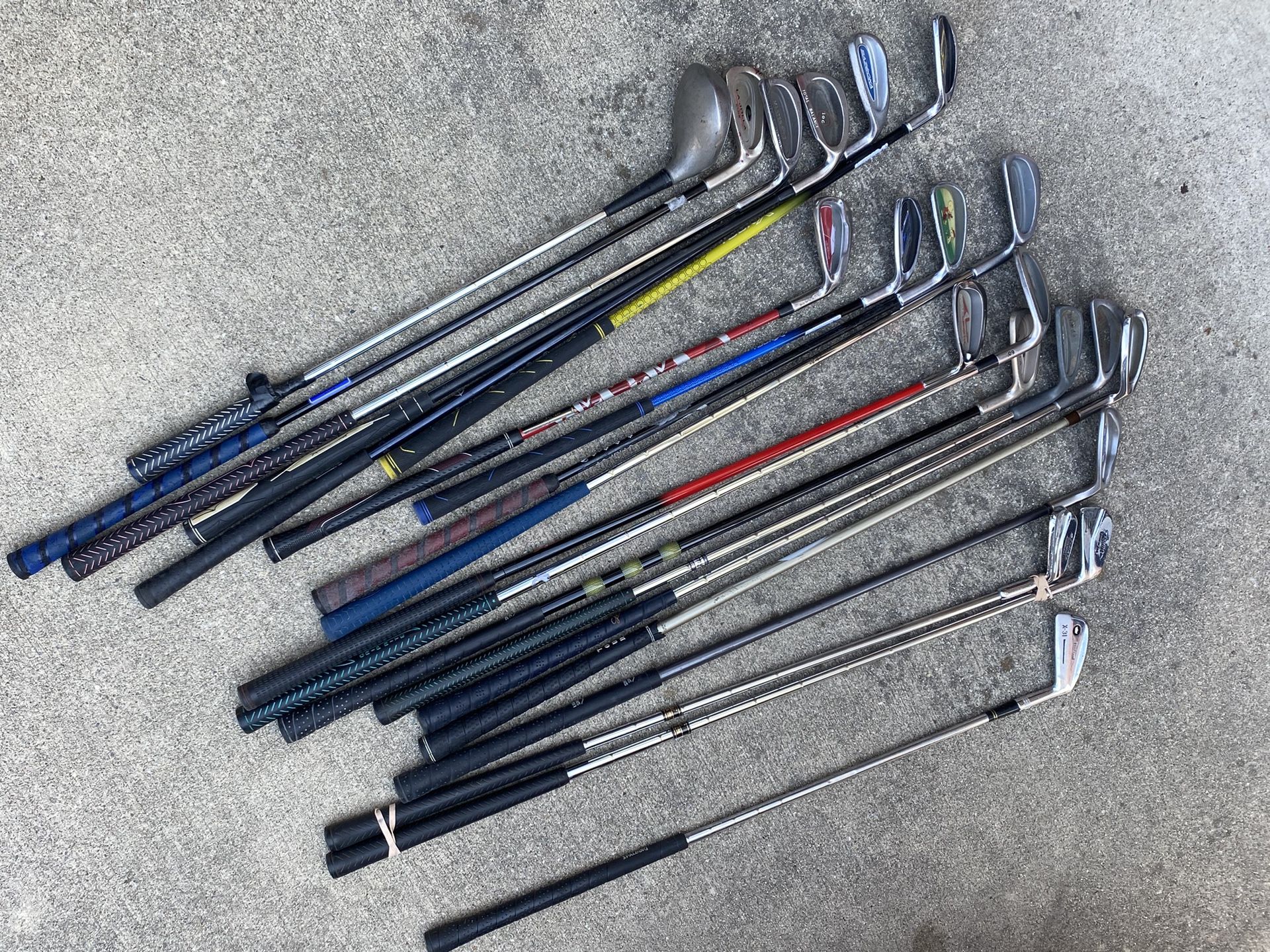 Bundle of Kid’s Golf Clubs